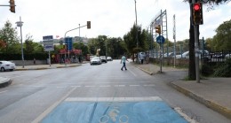 Mavi Bekleme Alanlarıyla Bisikletliler Daha Güvende