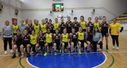 BEYKOZ BASKETBOL KIZLARI COŞTU 77-48