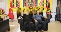 BEYKOZ 1908 BEŞ FUTBOLCUYU KADROSUNA KATTI