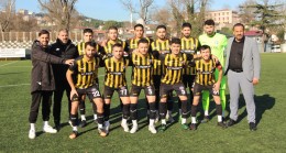 BEYKOZ İSHAKLISPOR LİDER KAPAMAK İSTİYOR