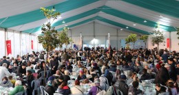 SAHİL İFTAR ÇADIRI KOMŞULARLA DOLUYOR