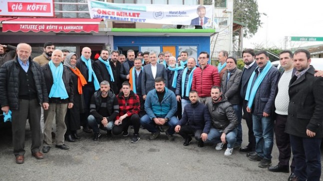 Beykoz’da Murat Aydın ile vatandaş arasında güldüren “oy” sohbeti