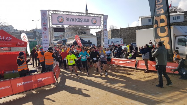 Riva Koşusu’na Her Yaştan Katılım