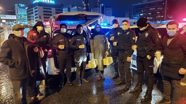 AK Parti Beykoz polisimizin yanında!