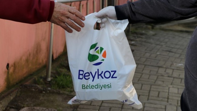 Evde Sıcak Yemek Hizmeti Gönülleri Isıtıyor