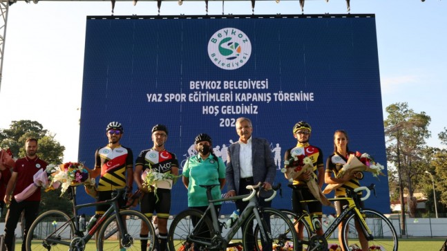 Yaz Spor Eğitimleri’ne Renkli Kapanış