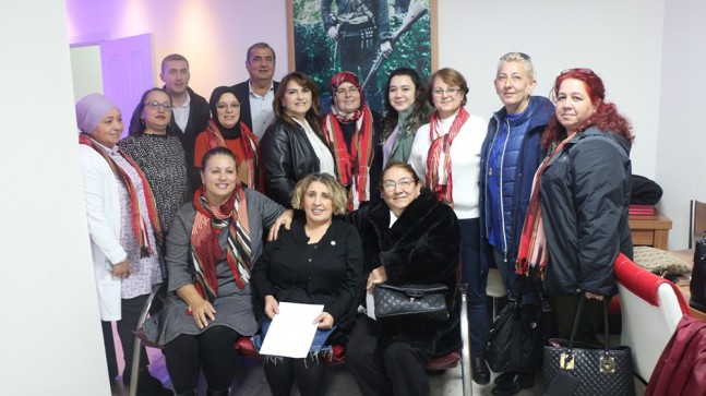 HAYRULLAH USTA DERNEKLERİ AĞIRLADI