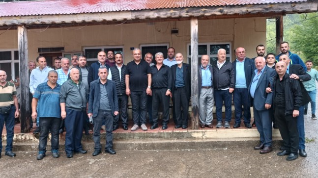 BEYKOZLU GÖLMENTLİLER KÖYDE BULUŞTU