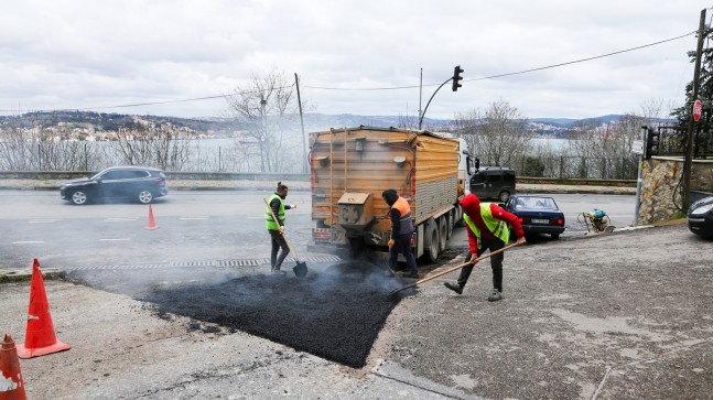 Beykoz’da 2 Günde 90 Ton Asfalt Serildi