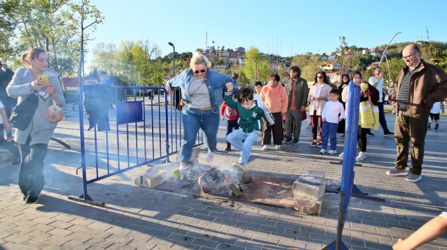 Beykoz Sahili’nde Hıdırellez Coşkusu Yaşandı