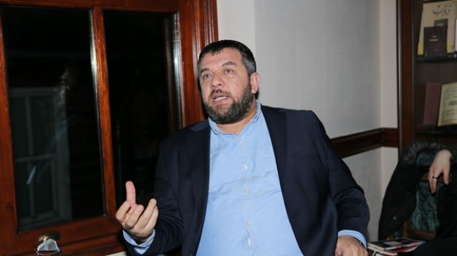 İsmail Kılıçarslan: “Şair Olarak Anılmak ve Şair Olarak Ölmek İstiyorum”