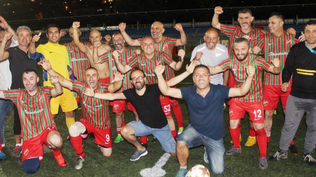 15 Temmuz Kupasında Yarı Finalistler Belli Oldu