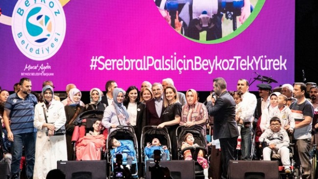 Beykoz Çayır Festivali’nin İlk Günü Çayır Doldu Taştı