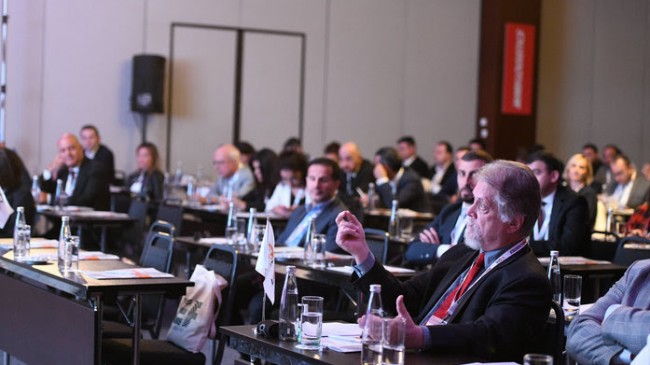 Lojistik sektör temsilcileri ve bilim insanları sektörün geleceği için buluştu