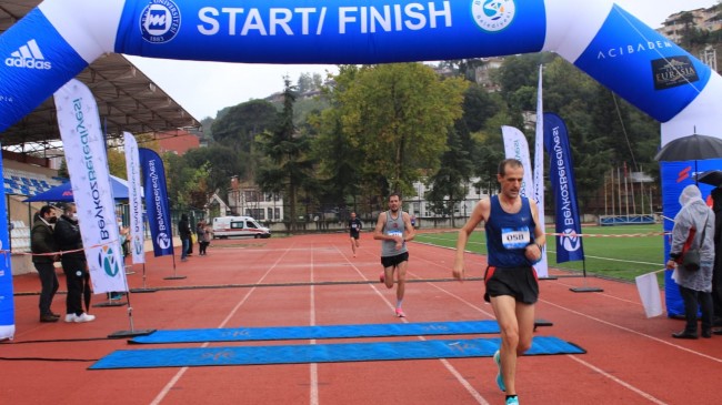 Yağmur Altında 3. MarmaRUN Koşusu