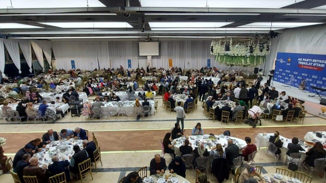 2002’DEN 2022’YE AK PARTİ BEYKOZ AİLESİ İFTARDA BULUŞTU