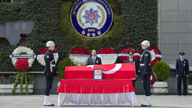 Beykozlu Şehit Bekçi Oltan Koca Gözyaşlarıyla Memleketine Uğurlandı