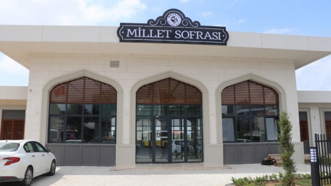 “BEYKOZ MİLLET SOFRASI” BAĞIŞLARLA GÖNÜLLERİ ISITIYOR 