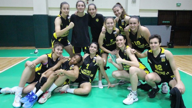 BEYKOZ KIZLARI BU KEZ BURSA’DA FIRTINA GİBİ ESTİ 101-33