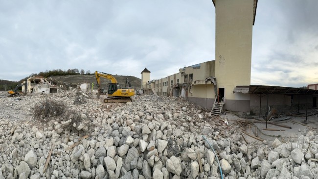 Beykoz’da Okullar Yıkılıyor