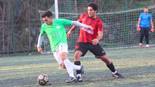 KAVACIKSPOR SON DAKİKADA YARIŞTA KALDI 1-0