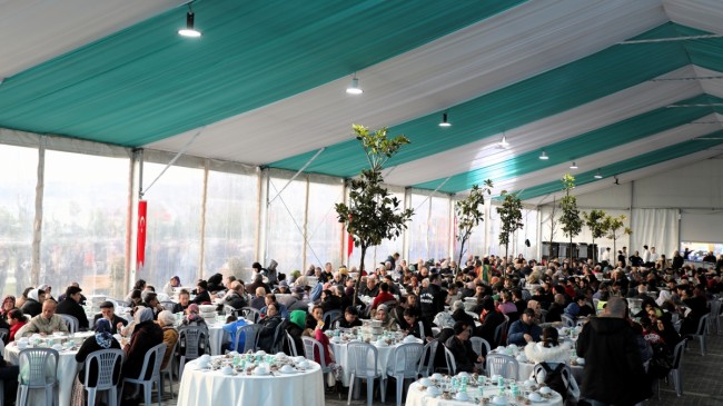 BEYKOZ’DA İLK İFTAR SEVİNCİ SAHİLE TAŞTI