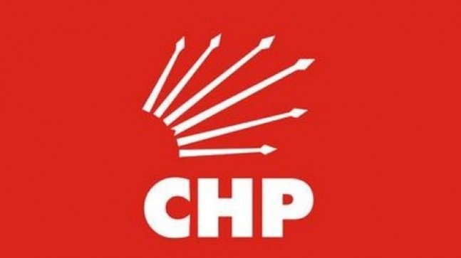 CHP’nin itirazı üzerine kamu görevlisi olmayanlar listeden çıkartıldı