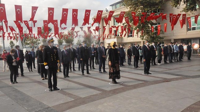 Beykoz’da 29 Ekim Cumhuriyet Bayramı Tedbirlerle Kutlandı