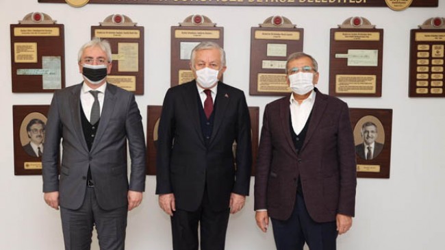 TBMM Başkanvekili Celal Adan, Başkan Murat Aydın’ı ziyaret etti