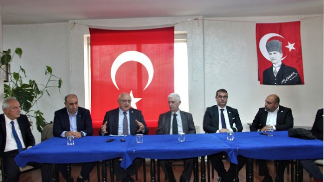 İYİ Parti Beykozlu Doğu Karadenizliler Derneğini Ziyaret Etti