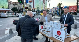 MHP Beykoz İlçe Başkanlığı Kandil Simidi Dağıttı