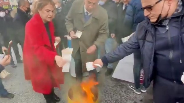 Beykoz’da CHP’den Zam Protestosu