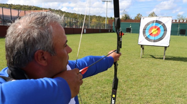 Omurilik Felcine Yenilmedi, 2024 Olimpiyatları İçin Ok Atıyor 