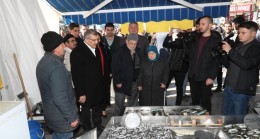 Murat Aydın’ın balıkçıda yaptığı espri vatandaşları kahkahaya boğdu