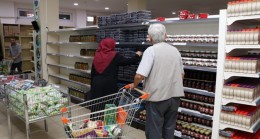 SOSYAL MARKET’LE İHTİYAÇ SAHİPLERİNİN YÜZÜ GÜLÜYOR