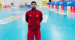 TÜRKİYE HENTBOL MİLLİ TAKIMINDA FORMA GİYEN İLK BEYKOZLU