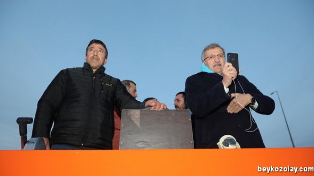 Başkan Murat Aydın balıkçı teknesiyle Riva Deresine açıldı