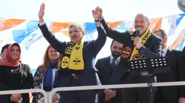 Bakan Soylu “Uyuşturucu satıcılarını da liderlerini de yerin 7 kat dibine göndermezsek namerdiz”