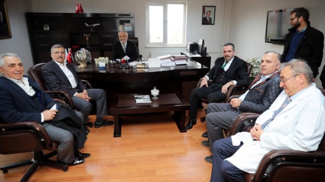 Beykoz adayı Murat Aydın’dan 14 Mart Tıp Bayramı’nda hastaneye anlamlı ziyaret