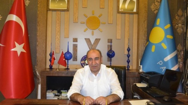 İYİ Parti Beykoz İlçe Başkanlığı Basın Açıklaması yaptı