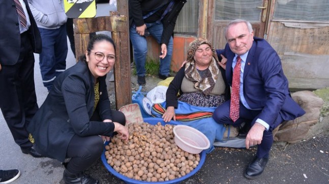 COŞKUN TOSUN, YENİMAHALLE’Yİ KARIŞ KARIŞ DOLAŞTI