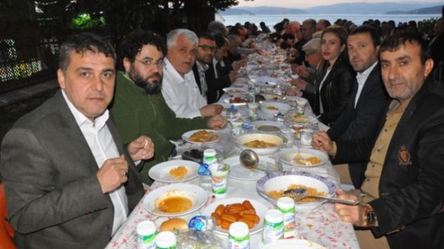 KAS-DER geleneksel iftarı gerçekleşti