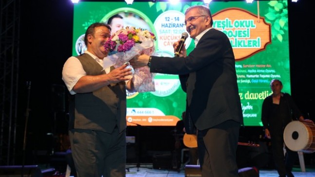 Küçüksu Çayırı’nda İsmail Türüt’le Karadeniz Coşkusu