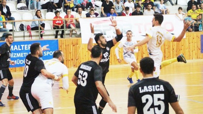 Süper Kupa mücadelesinin galibi Beşiktaş Aygaz oldu