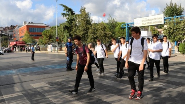 Okul Geçitleri Zabıtayla Güvende