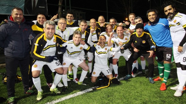 BEYKOZ MASTERLER 3 PUANI 4 GOLLE ALDI…