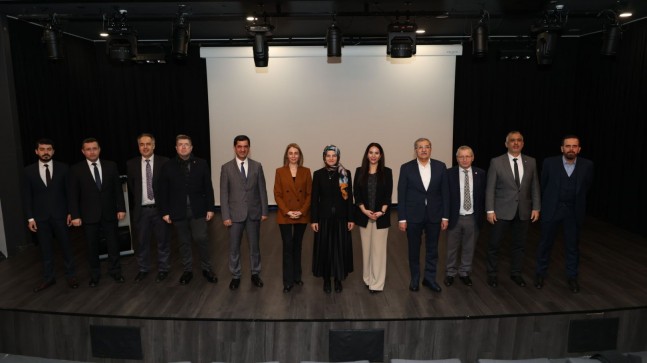 BEYKOZLU GENÇLER DİJİTAL DÜNYA’YA GÜVENLE KATILACAK