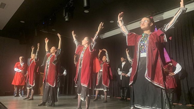 Artvinliler Derneği’nin Gecesinde Folklor Geçidi Yaşandı