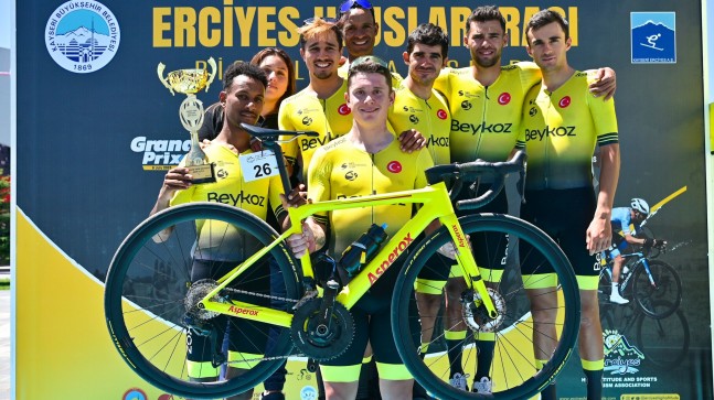 Beykoz Bisiklet Takımı Grand Prix Kültepe’de Şampiyon