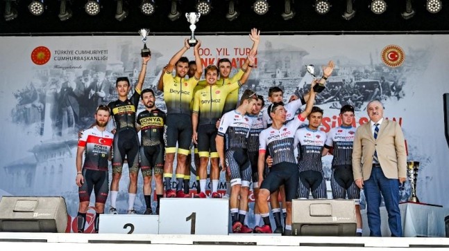 BEYKOZ CONTİNENTAL “CUMHURİYET BİSİKLET TURU”NDA ŞAMPİYON  